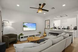 Modern 5BR Getaway Near Vibrant Austin Life