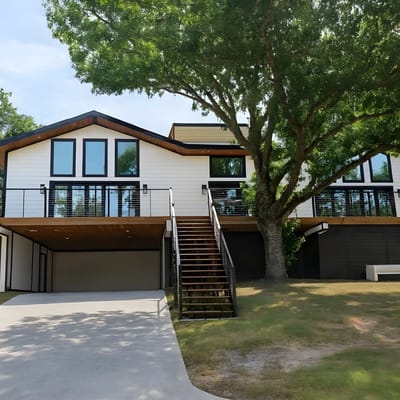 Luxury Austin Retreat | Pool•Fire Pit•Outdoor Bar