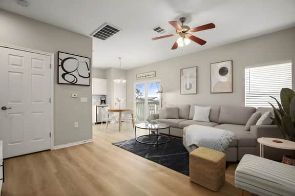 Modern 5BR Getaway Near Vibrant Austin Life