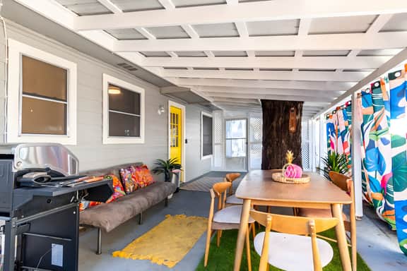 3BR House – Walk to Rainey St, Downtown & the Lake