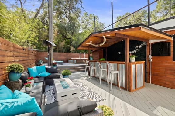 Luxury Austin Retreat | Pool•Fire Pit•Outdoor Bar